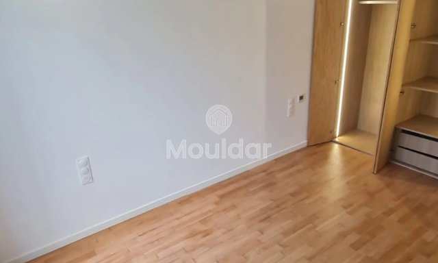 Appartamento 3 Camere da Letto in Affitto - Oasis Casablanca con Parcheggio - 2