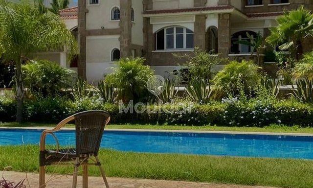 فيلا استثنائية في الرباط-أكدال مع مسبح وحديقة فاخرة - 4