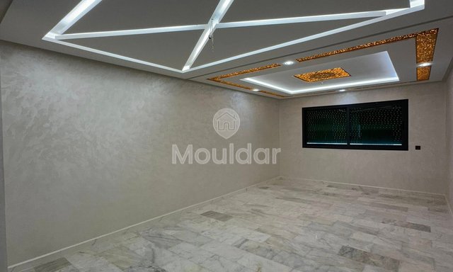 شقة للإيجار في فاس، طريق عين شكاف