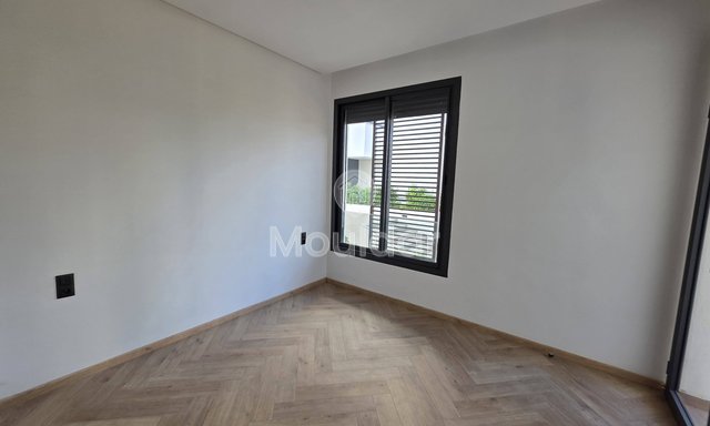 شقة للإيجار في عين دياب، الدار البيضاء