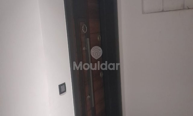 استوديو للإيجار في الدار البيضاء - 3