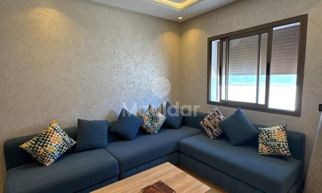 شقة جميلة مؤثثة من غرفتي نوم للإيجار في القنيطرة