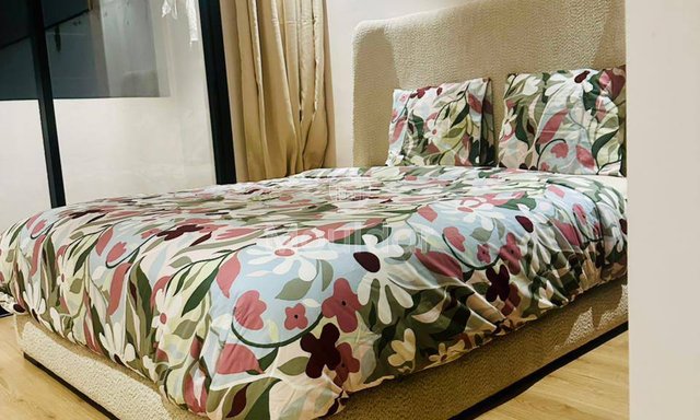 استوديو للإيجار في الدار البيضاء - غرفة واحدة مع شرفة - 2