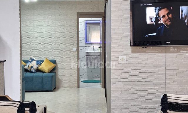 شقة مفروشة مجددة في وسط سلا - هادئة وقريبة من الترام - 2