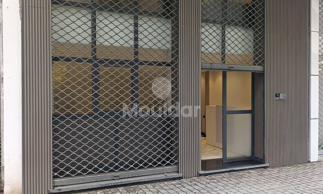 محل تجاري للبيع في كازابلانكا بيلفيدير