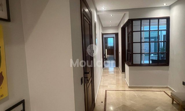 Appartamento in affitto a Casablanca, quartiere Racine
