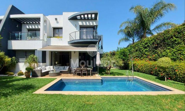 Villa for sale in Bouskoura