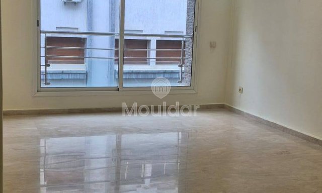 شقة للإيجار في الدار البيضاء، مثلث الذهب