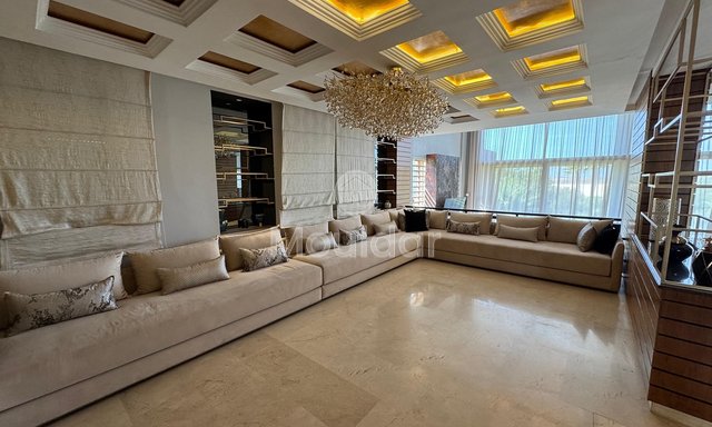 Villa à louer à Bouskoura, Ville Verte