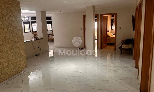 شقة للإيجار في الدار البيضاء، بورغوندي