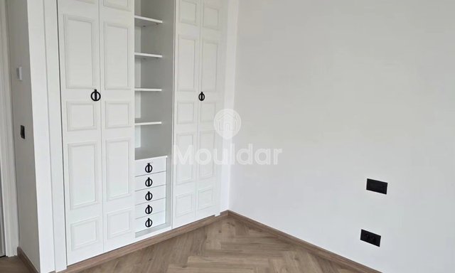 شقة للإيجار في عينفا، الدار البيضاء - 3