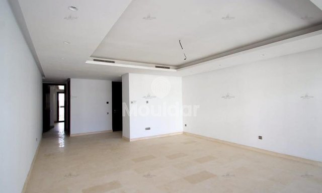 شقة للإيجار في الدار البيضاء، عين دياب - 2