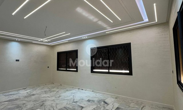 شقة للبيع في فاس طريق عين شكاف