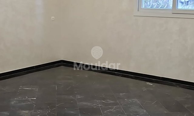 شقة للبيع في أغادير، أنزا