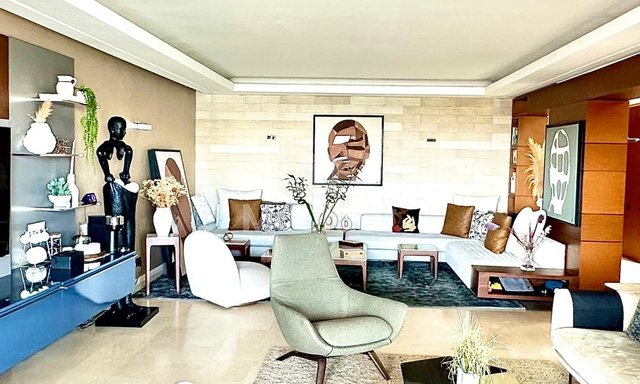 شقة للإيجار في عين دياب، الدار البيضاء