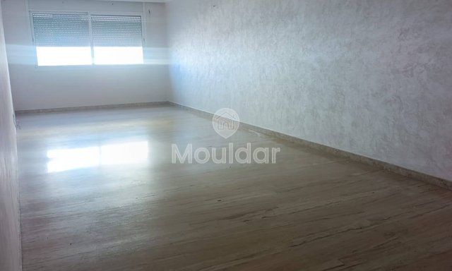 شقة للإيجار في الدار البيضاء