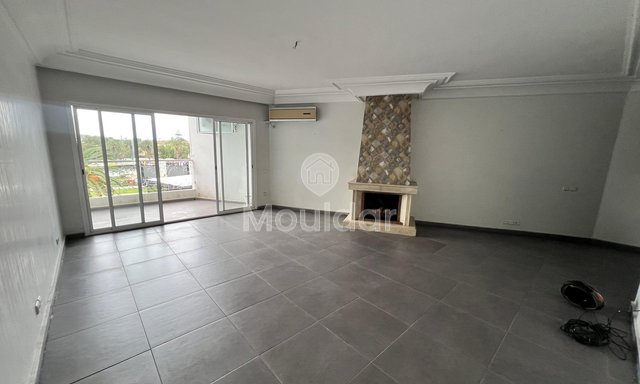 Appartement te huur in Casablanca, Gouden Driehoek