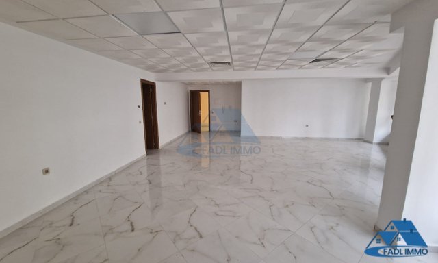 Bureau à louer façade au centre ville kénitra - 3