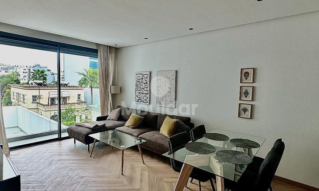 Kasablanka'da Kiralık Stüdyo, Prensesler - 2