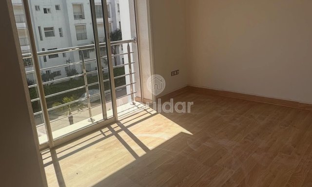 Apartamento à venda em Dar Bouazza