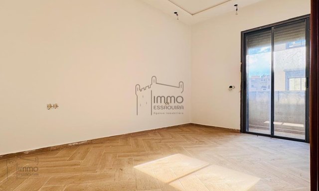 Appartement te koop in Argana met twee gevels