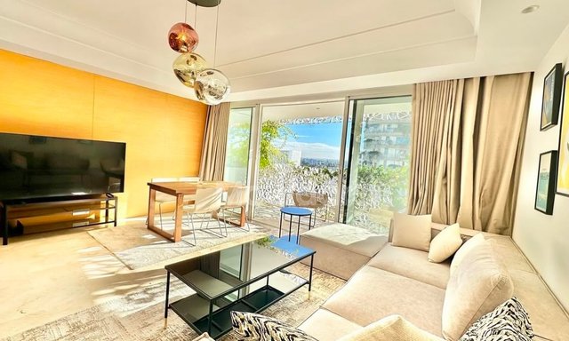 Appartement te huur in Casablanca, Anfa