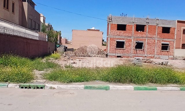 Terrain à vendre à Marrakech, quartier Targa