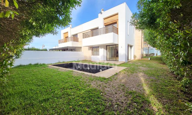 Vila de închiriat în Bouskoura, Orașul Verde