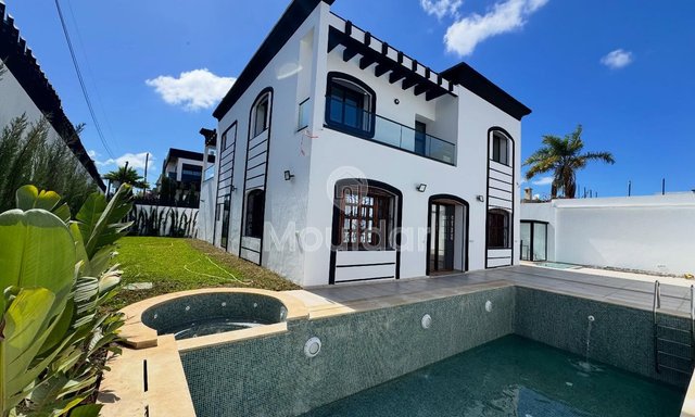 Villa for rent in Casablanca, California