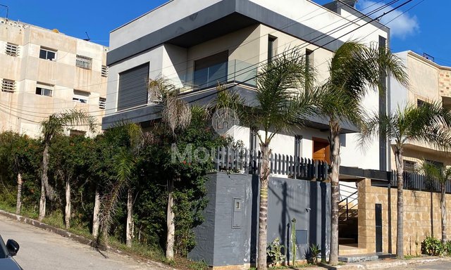 Villa moderne à vendre à Salé