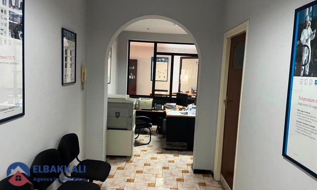 Tanger şehir merkezinde satılık 3 odalı ofis