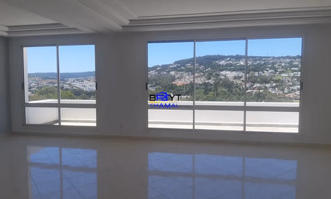 Elegante apartamento en alquiler en Tánger - 3 habitaciones espaciosas