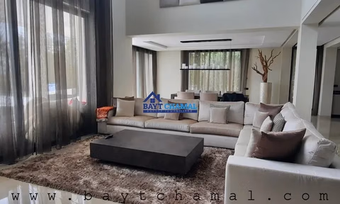 Vila de Luxo em Marina Smir: 5 quartos, espaço deslumbrante