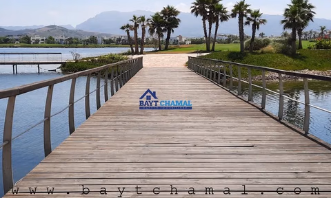 Vila de Luxo em Marina Smir: 5 quartos, espaço deslumbrante