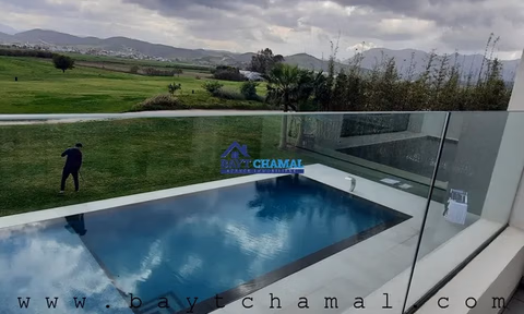 Vila de Luxo à venda na Marina Smir - 5 quartos