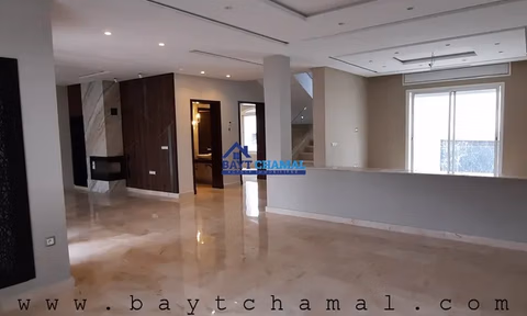 Vila Espaçosa à Venda em Tanger - Boubana: 4 Quartos