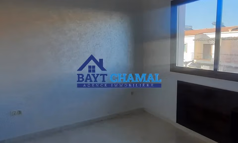 Villa à Venda em Tanger - Boubana: Espaço e Elegância