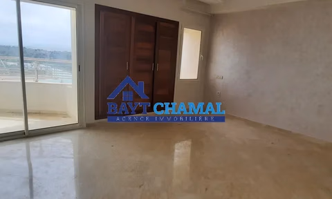 Vila de luxo à venda em Tanger - 4 quartos espaçosos