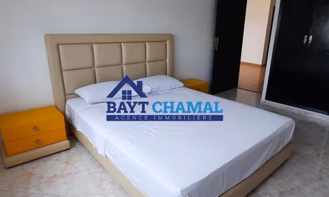 Apartamento de 2 quartos para alugar em Restinga Smir, 90 m²