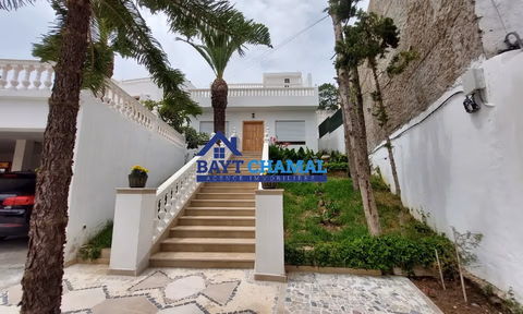 Villa di lusso in affitto a Tangeri - 4 camere spaziose