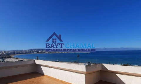 Villa em Malabata, Tânger: Luxo Espaçoso e Elegante à Venda