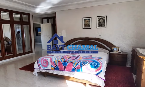 Villa em Malabata, Tânger: Luxo Espaçoso e Elegante à Venda