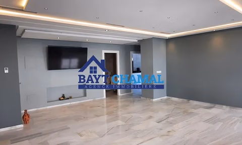 À venda: Apartamento com 2 quartos em Malabata, Tânger