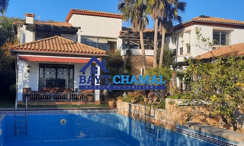 Superbe Villa à Vendre à Tanger - Espace et Élégance