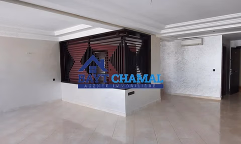 Excelente apartamento de 3 quartos para alugar em Tânger - Iberie