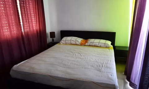 Fuga Ideal: Apartamento de 2 quartos em Fnideq, 75 m²