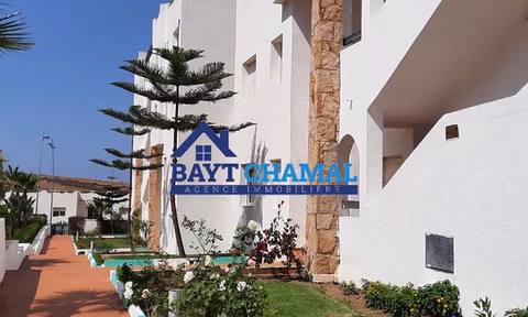 Fuga Ideal: Apartamento de 2 quartos em Fnideq, 75 m²