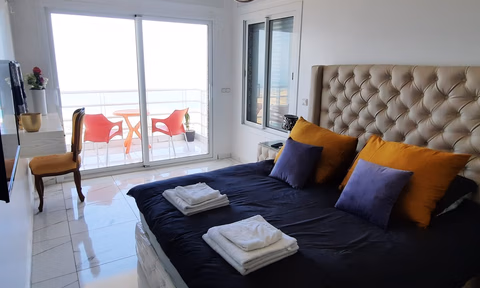 Βίλα προς ενοικίαση με βεράντα