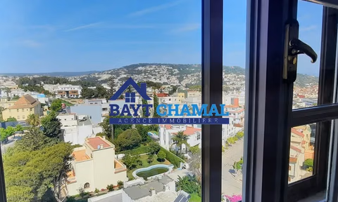 Appartamento da affittare a Tanger: Spazio ideale di 150 m²