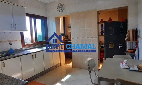 Appartamento da affittare a Tanger: Spazio ideale di 150 m²